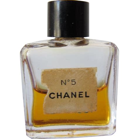 mini bottle of chanel no 5